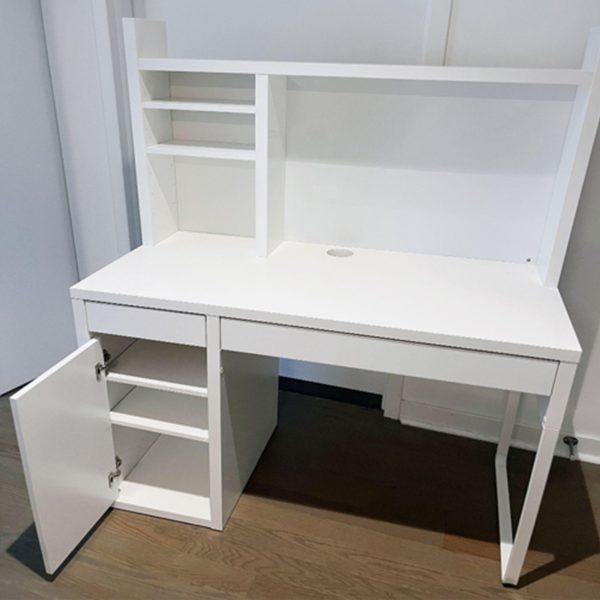 Compact Assembled MICKE Desk（MICKE 组装书桌） - 图片 4