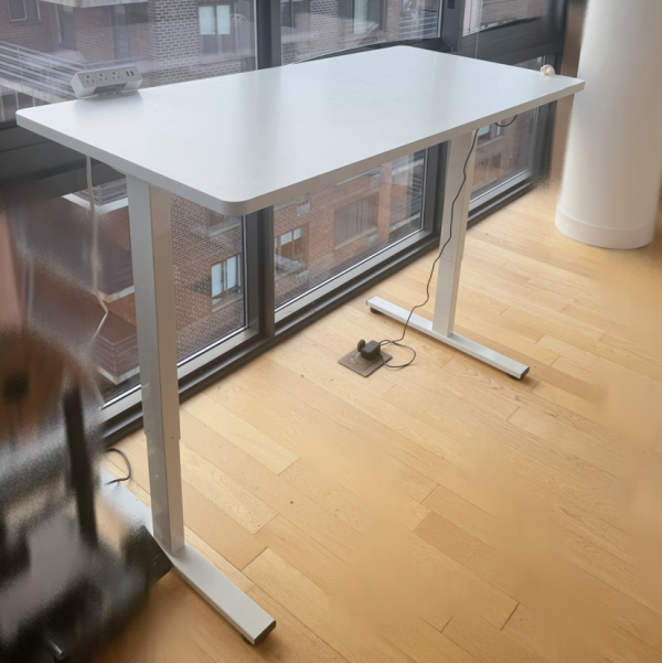 Beige adjustable height table 米白色电动可调节升降桌 - 图片 4